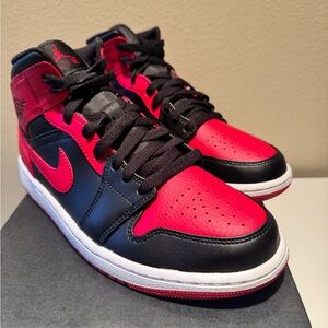 Jordan 1 Mid Black/Gym Red White